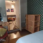 Bel Appartement Dans Centre Historique Avignon